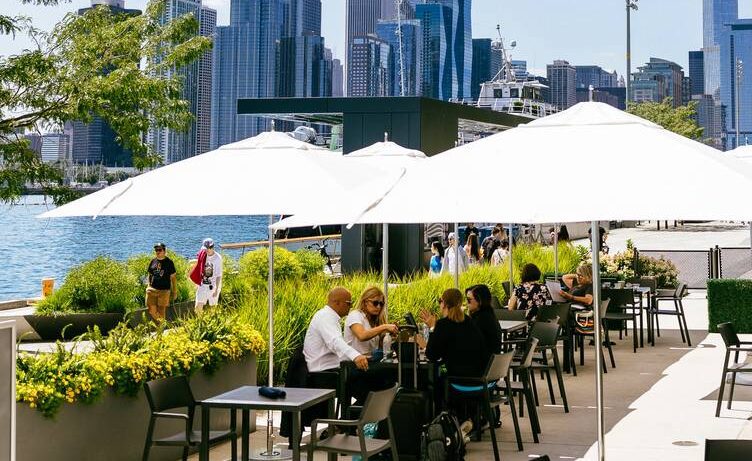Festival de los Patios at Lirica at Navy Pier