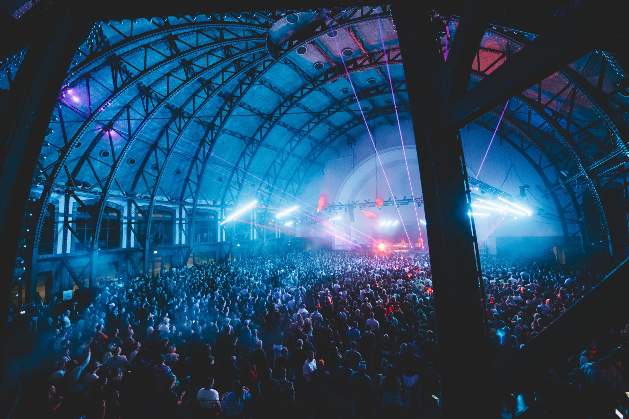 Navy Pier Chicago dance party huge crowd entertainment