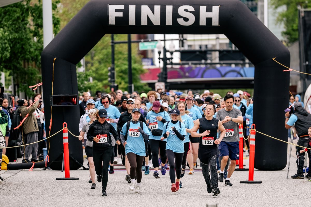 Navy Pier Lakefront Loop 5K Finish Line