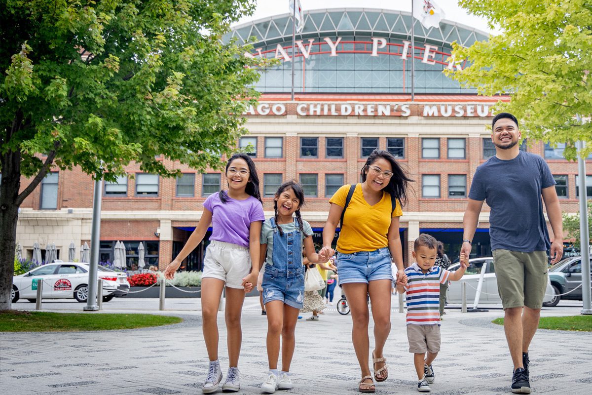 Support the Pier Family Photo Outdoor