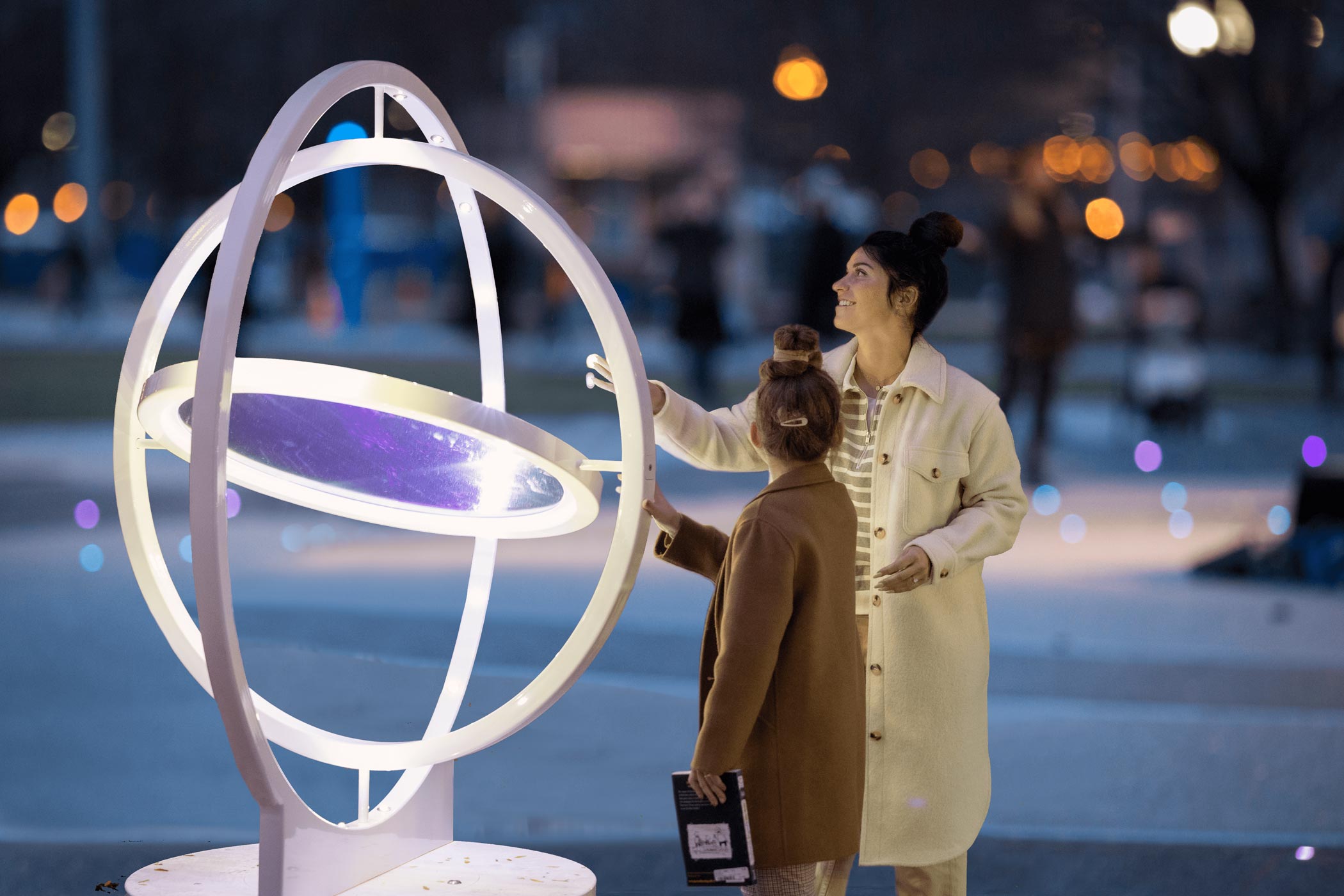 Optik: Seasonal Art Installation